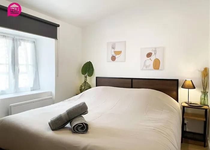 La Breche Niortaise By Cozylife - Centre Ville- Gare Apartamento *