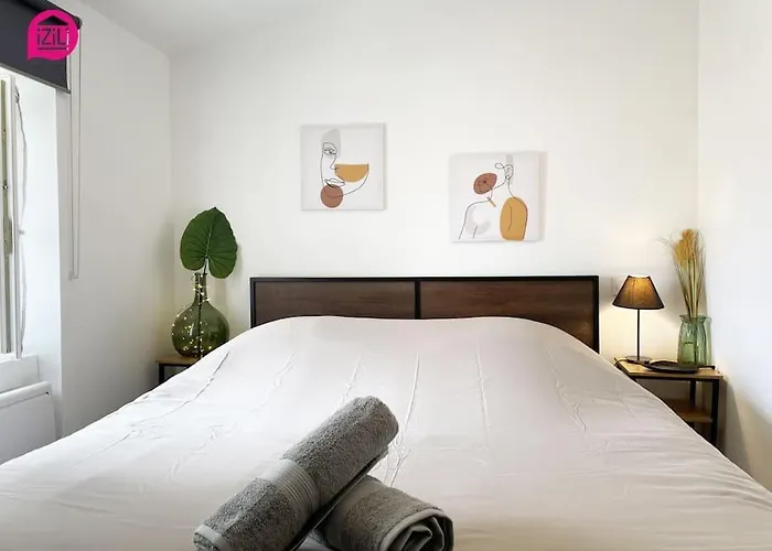 Apartamento La Breche Niortaise By Cozylife - Centre Ville- Gare Niort