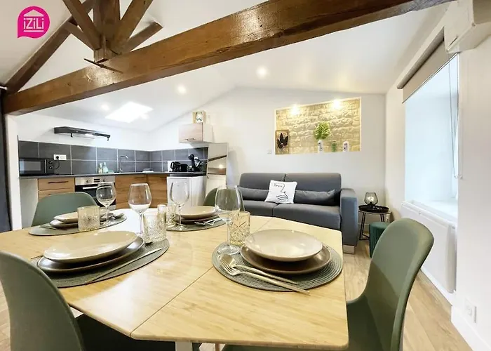 Apartamento La Breche Niortaise By Cozylife - Centre Ville- Gare Niort